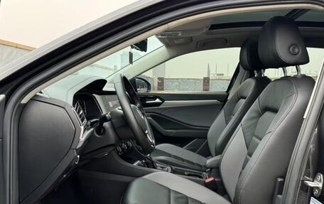 Volkswagen Jetta VII, 2022 год, 1 672 000 рублей, 8 фотография
