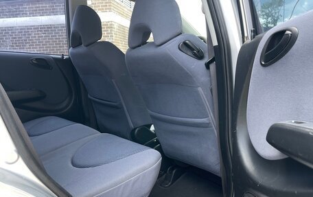 Honda Jazz I рестайлинг, 2002 год, 550 000 рублей, 13 фотография