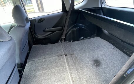 Honda Jazz I рестайлинг, 2002 год, 550 000 рублей, 15 фотография