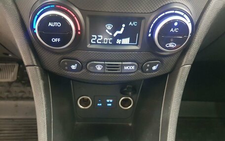 Hyundai Solaris II рестайлинг, 2015 год, 1 099 000 рублей, 9 фотография