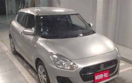 Suzuki Swift V, 2021 год, 830 000 рублей, 1 фотография
