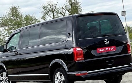 Volkswagen Caravelle T6 рестайлинг, 2017 год, 2 390 000 рублей, 4 фотография