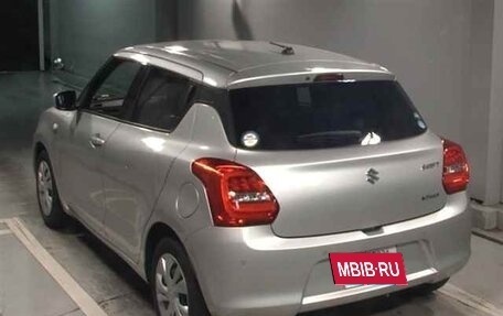 Suzuki Swift V, 2021 год, 830 000 рублей, 4 фотография