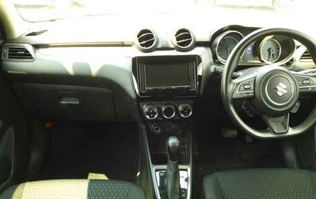 Suzuki Swift V, 2021 год, 830 000 рублей, 9 фотография