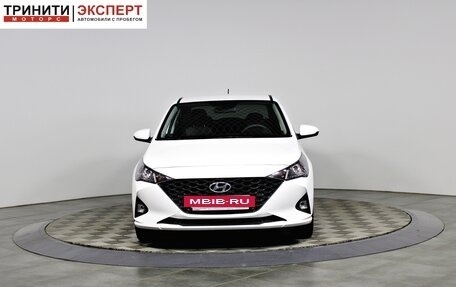 Hyundai Solaris II рестайлинг, 2022 год, 1 897 000 рублей, 2 фотография