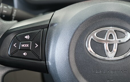 Toyota Passo III, 2017 год, 1 099 000 рублей, 13 фотография