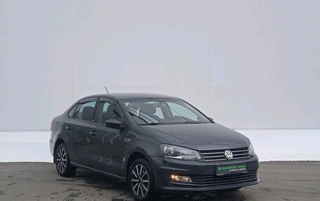 Volkswagen Polo VI (EU Market), 2017 год, 1 050 000 рублей, 3 фотография
