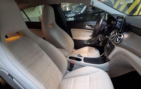 Mercedes-Benz GLA, 2014 год, 2 490 000 рублей, 14 фотография
