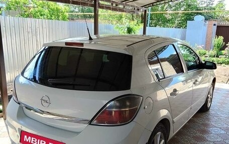 Opel Astra H, 2008 год, 750 000 рублей, 4 фотография