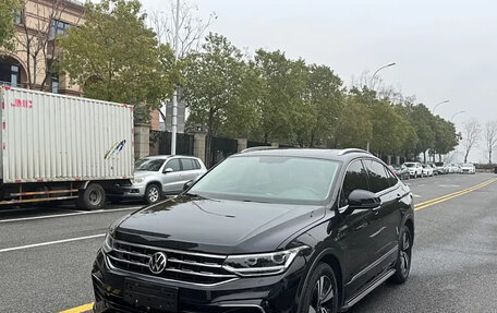 Volkswagen Tiguan II, 2022 год, 2 480 000 рублей, 3 фотография