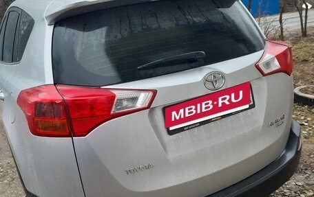 Toyota RAV4, 2014 год, 1 790 000 рублей, 2 фотография