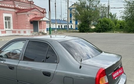 Hyundai Accent II, 2005 год, 335 000 рублей, 2 фотография