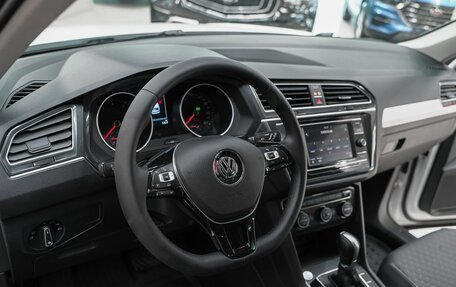 Volkswagen Tiguan II, 2017 год, 1 599 000 рублей, 8 фотография