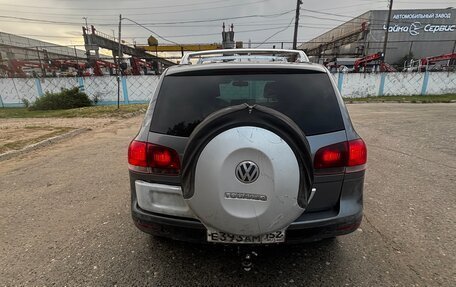 Volkswagen Touareg III, 2006 год, 670 000 рублей, 3 фотография