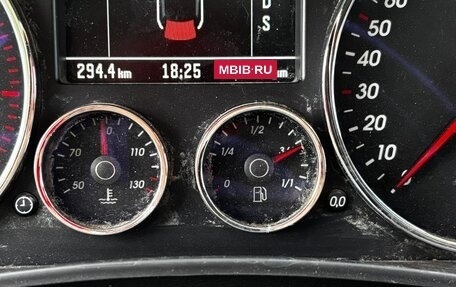 Volkswagen Touareg III, 2006 год, 670 000 рублей, 6 фотография