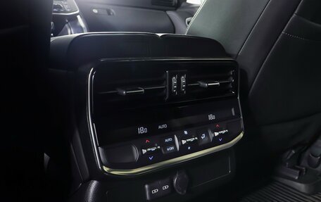 Toyota Land Cruiser, 2021 год, 9 830 000 рублей, 18 фотография