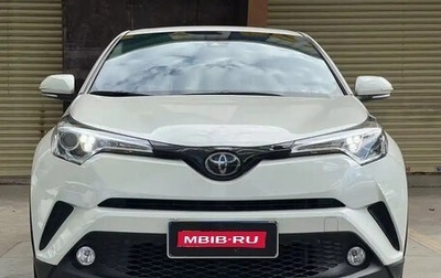 Toyota C-HR I рестайлинг, 2022 год, 2 200 000 рублей, 1 фотография
