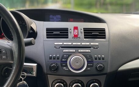 Mazda 3, 2011 год, 1 175 000 рублей, 10 фотография