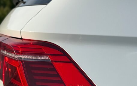 Volkswagen Tiguan II, 2022 год, 3 300 000 рублей, 15 фотография