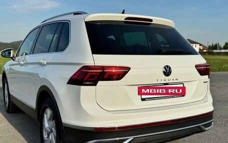 Volkswagen Tiguan II, 2022 год, 3 300 000 рублей, 11 фотография