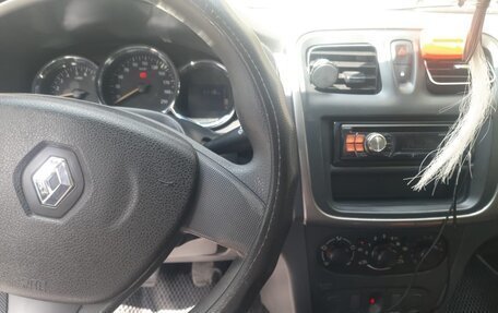 Renault Logan II, 2014 год, 351 000 рублей, 6 фотография