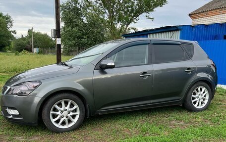 KIA cee'd I рестайлинг, 2011 год, 850 000 рублей, 3 фотография