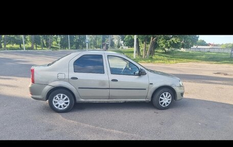 Renault Logan I, 2011 год, 350 000 рублей, 3 фотография