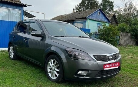 KIA cee'd I рестайлинг, 2011 год, 850 000 рублей, 5 фотография