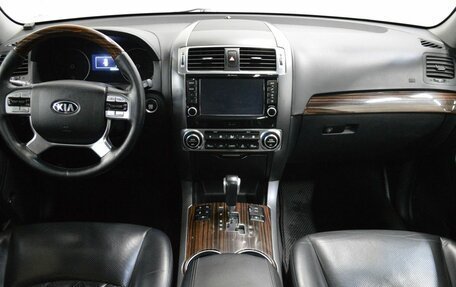 KIA Mohave I, 2017 год, 2 300 000 рублей, 14 фотография