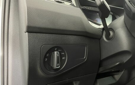 Volkswagen Tiguan II, 2018 год, 2 495 000 рублей, 9 фотография