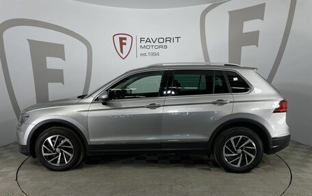 Volkswagen Tiguan II, 2018 год, 2 495 000 рублей, 5 фотография