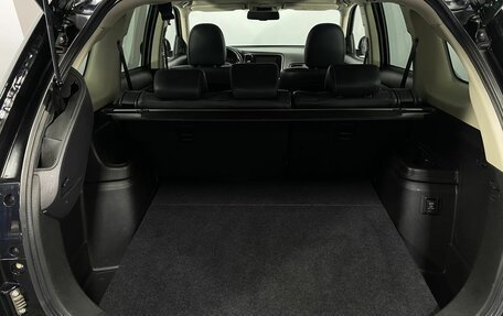 Mitsubishi Outlander III рестайлинг 3, 2021 год, 2 785 000 рублей, 17 фотография