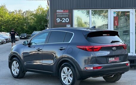 KIA Sportage IV рестайлинг, 2018 год, 2 099 000 рублей, 6 фотография