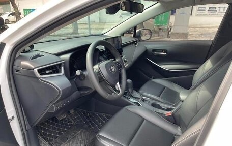 Toyota Corolla, 2022 год, 2 700 000 рублей, 8 фотография