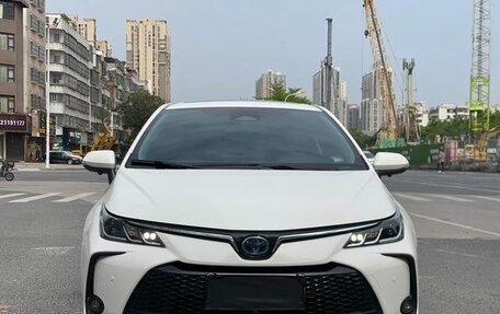 Toyota Corolla, 2022 год, 2 700 000 рублей, 2 фотография