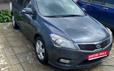 KIA cee'd I рестайлинг, 2010 год, 580 000 рублей, 3 фотография