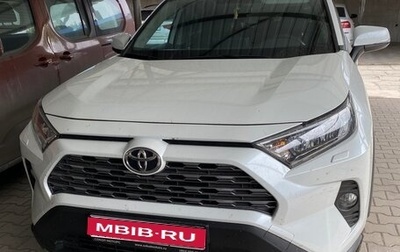 Toyota RAV4, 2020 год, 2 800 000 рублей, 1 фотография