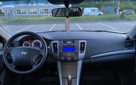 Hyundai Sonata VI, 2010 год, 590 000 рублей, 9 фотография