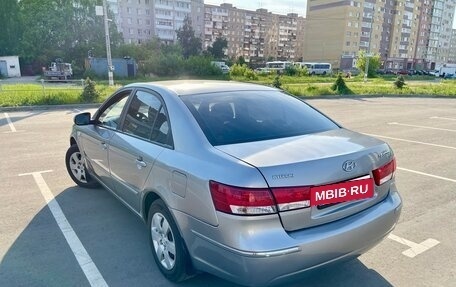 Hyundai Sonata VI, 2010 год, 590 000 рублей, 6 фотография