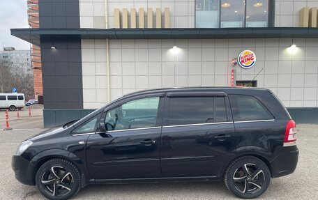 Opel Zafira B, 2011 год, 599 000 рублей, 4 фотография