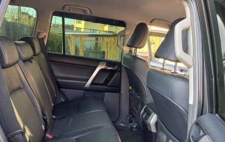 Toyota Land Cruiser Prado 150 рестайлинг 2, 2013 год, 4 200 000 рублей, 4 фотография