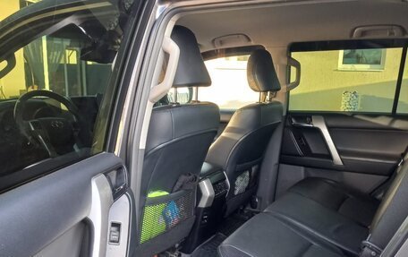 Toyota Land Cruiser Prado 150 рестайлинг 2, 2013 год, 4 200 000 рублей, 7 фотография