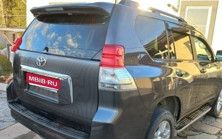 Toyota Land Cruiser Prado 150 рестайлинг 2, 2013 год, 4 200 000 рублей, 13 фотография