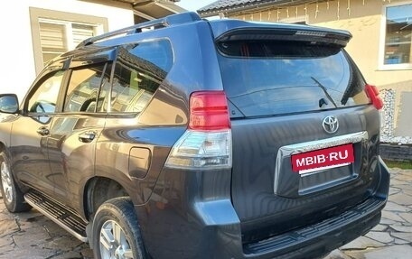 Toyota Land Cruiser Prado 150 рестайлинг 2, 2013 год, 4 200 000 рублей, 12 фотография