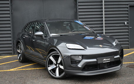 Porsche Macan, 2024 год, 17 895 892 рублей, 3 фотография