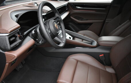 Porsche Macan, 2024 год, 17 895 892 рублей, 12 фотография