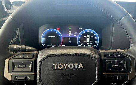 Toyota Land Cruiser Prado, 2024 год, 11 900 000 рублей, 18 фотография