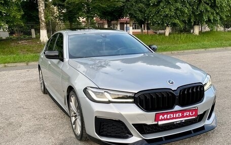 BMW 5 серия, 2021 год, 4 500 000 рублей, 3 фотография