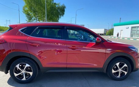 Hyundai Tucson III, 2018 год, 2 550 000 рублей, 6 фотография