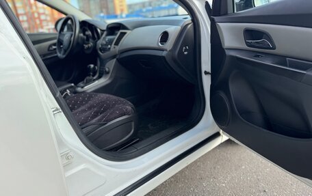 Chevrolet Cruze II, 2012 год, 670 000 рублей, 7 фотография